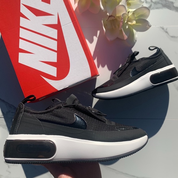 Nike | Air Max Dia Winter - Picture 1 of 10